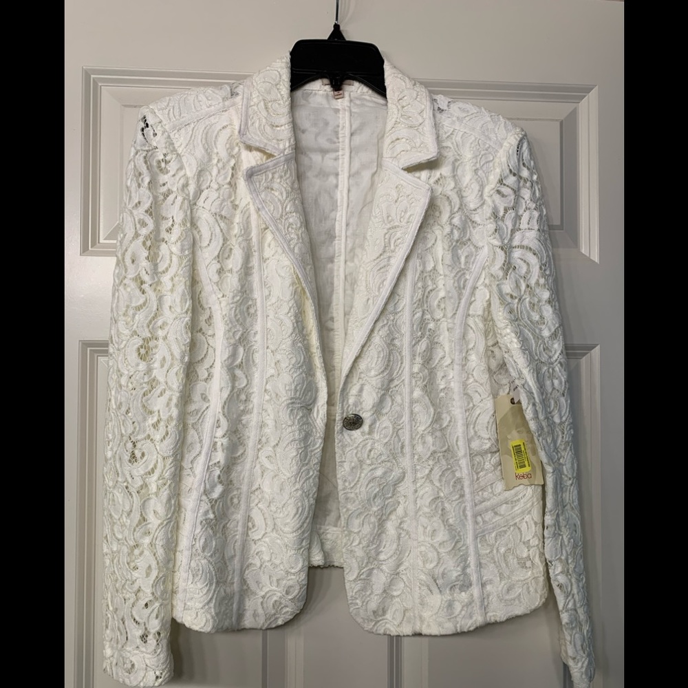 REBA White Lace Blazer Size Large NWT